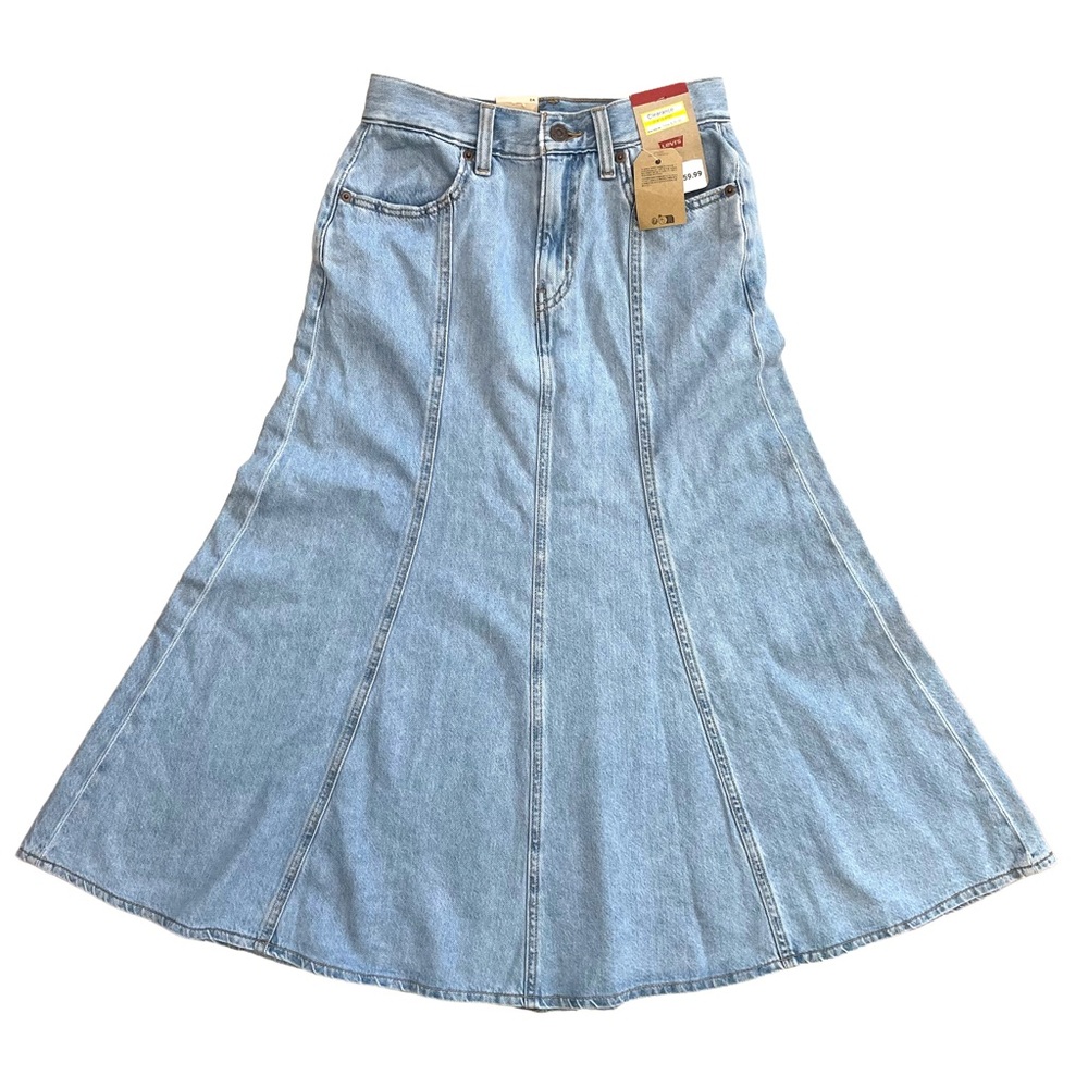 LEVI’S NWT Fit and Flare Skirt Size 24 Medium Wash High Rise A-Line Midi